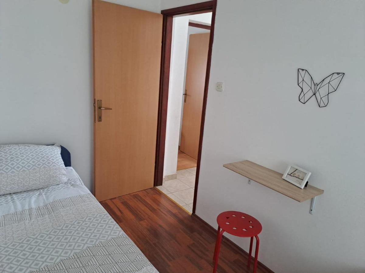 Apartment Andrija *